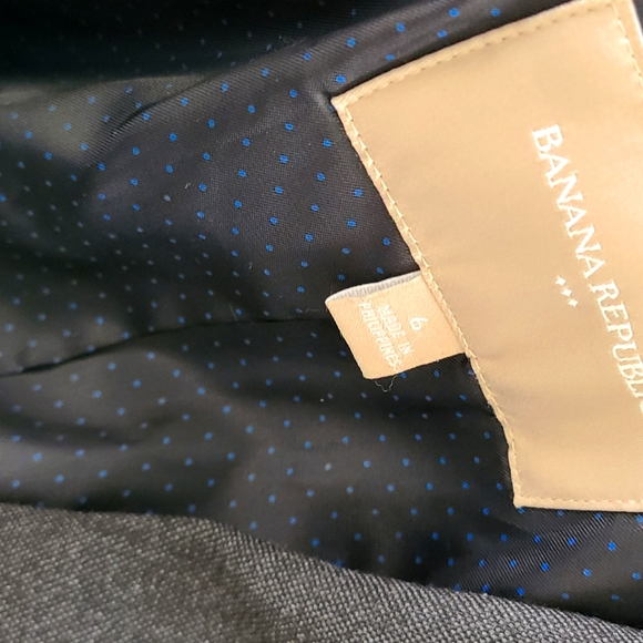 Banana Republic Gray Blazer Size 6 - Picture 5 of 6